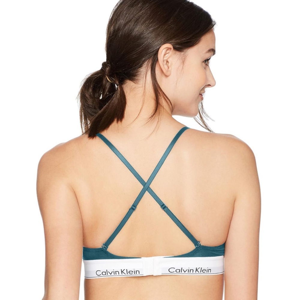 Calvin Klein women’s modern cotton triangle bralette size small